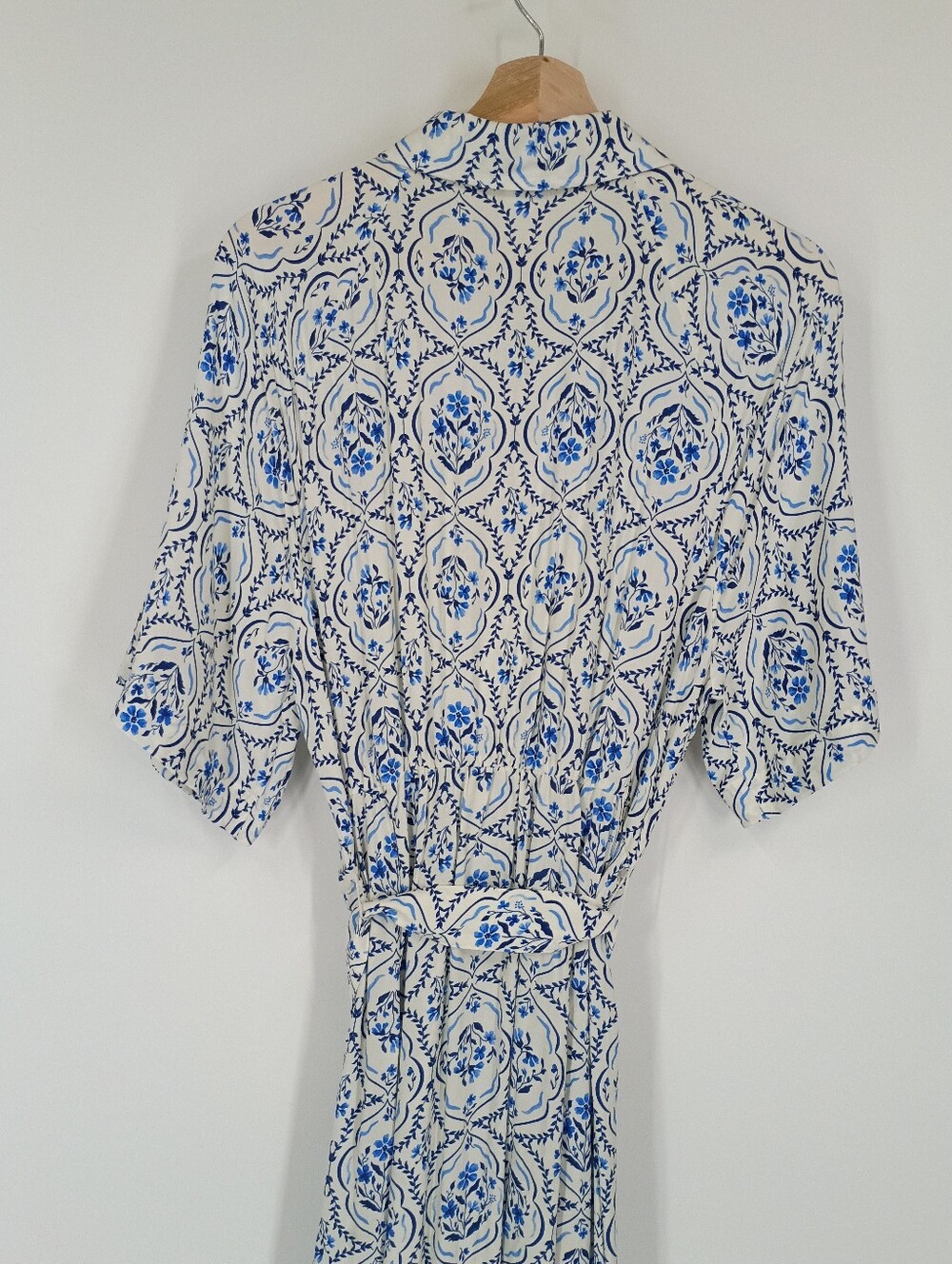 H&M Floral Button Front Midi Dress - Picture 5 of 5